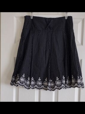 3/$30 Vintage Tracy Evans A-line skirt black and white polka dot pattern